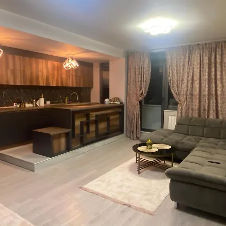 Summer Luxury Apartment *